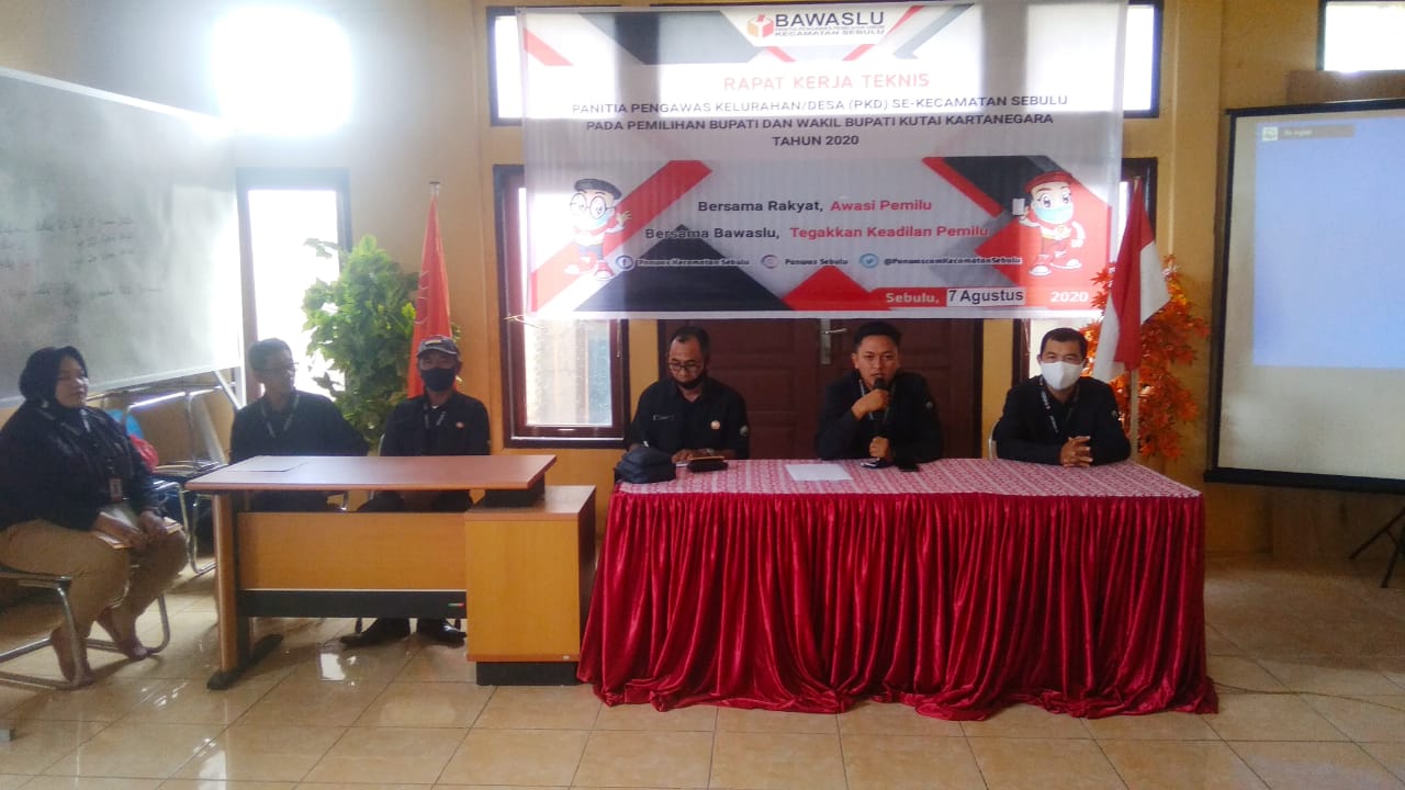 Ketua Panwaslu Kec. Sebulu, Tegaskan Agar PKD Pahami Pengisian AKP Coklit