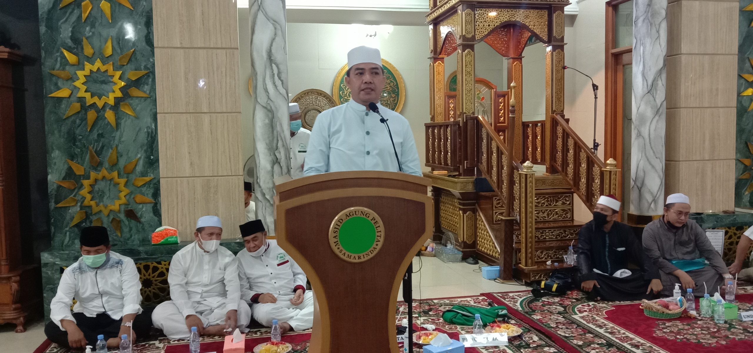 Peringati Isra Mi’raj di Masjid Agung Pelita, Andi Harun : Teladani Baginda Rasulullah S.A.W