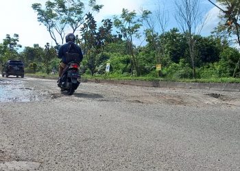 Jalan Bontang Lestari Kerap Rusak, Amir Tosina Kritik Dinas PUPR