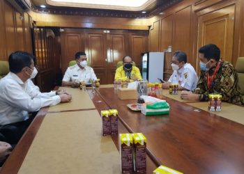Andi Harun Bersama KPK Datangi Sekretariat DPD Golkar Kaltim