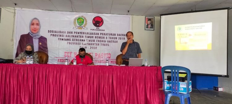 Gelar Sosper, Masyarakat Keluhkan Kurangnya Stok LPG Kepada Ely Hartaty Rasyid
