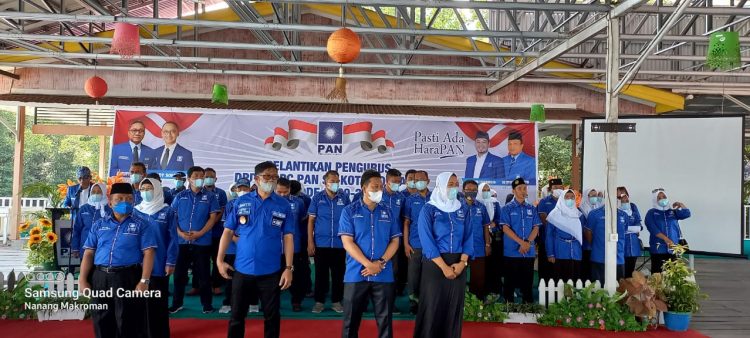 Lantik Pengurus DPD PAN Bontang, Sigit Targetkan 4 Kursi di DPRD Bontang