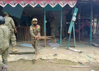 PKL di Kawasan Folder Air Hitam ditertibkan Oleh Satpol PP