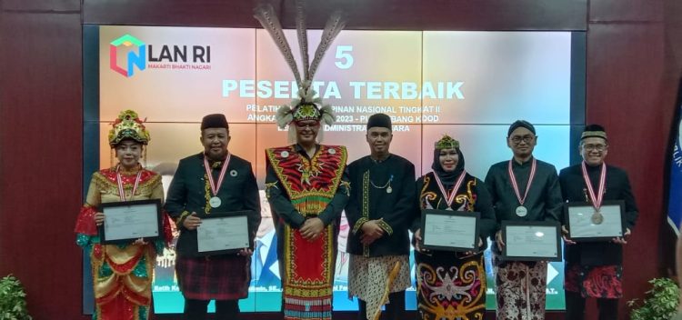 Kepala LAN RI Melepas Langsung Peserta Pelatihan Kepemimpinan Nasional Tingkat II Angkatan XII Tahun 2023