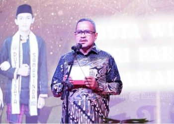 Cegah Stunting, FK UNAIR Bagikan Paket Sembako untuk 70 Ibu dan Balita