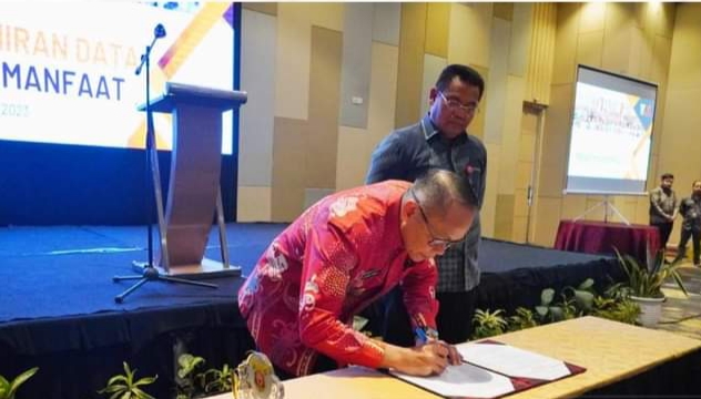 Resmikan Gedung Lab Komputer, Wali Kota Ingatkan Pentingnya Literasi Pendidikan dan Pemanfaatan TIK