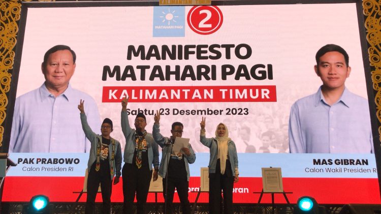 Ribuan Relawan Matahari Pagi Kaltim Deklarasikan Dukungan untuk Prabowo-Gibran