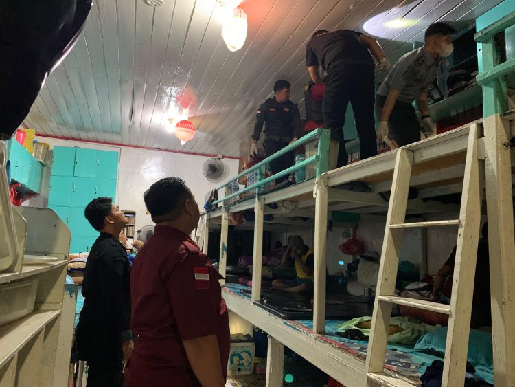 Antisipasi Gangguan Kamtib Nataru, Kalapas Samarinda Hudi Ismono Pimpin Sidak
