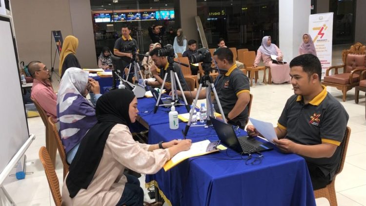 Hari Bhakti Imigrasi ke-74 Kantor Imigrasi ‘Jemput Bola’ Pelayanan Paspor di Mall Robinson Samarinda