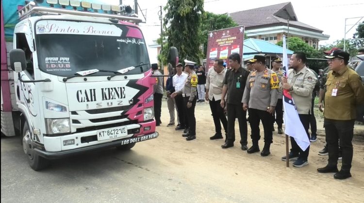 Pj Bupati PPU Lepas Armada Logistik Pemilu 2024, Pesan Jaga Ketenangan dan Keamanan