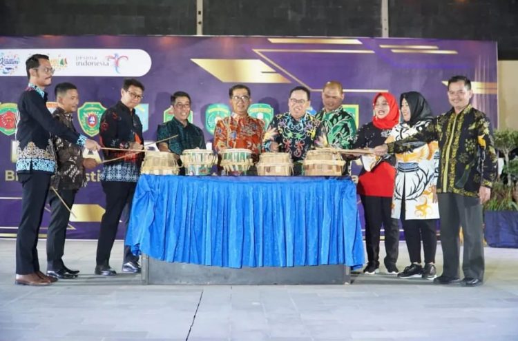 Jadi Tuan Rumah Raker Parawisata Kaltim, Pj Bupati PPU Ajak Kembangkan Wisata yang Berkelanjutan