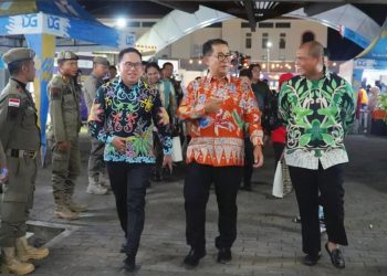 Pj Bupati PPU Sambut Pj Gubernur Kaltim dalam Acara Ramah Tamah Raker Parawisata se-Kaltim