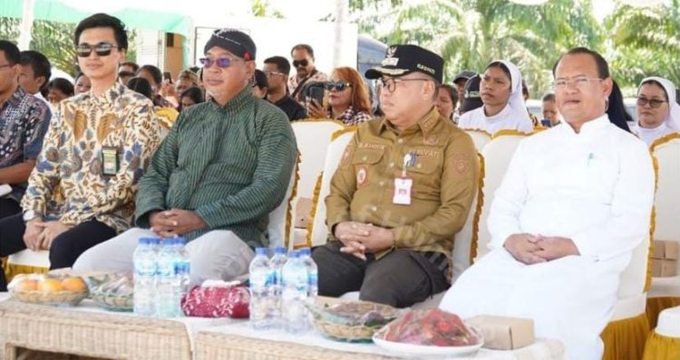 Hadiri Peletakan Batu Pertama Bruder Budi Mulia di Sotek, Pj Bupati PPU Ajak Jaga Harmonisasi Beragama