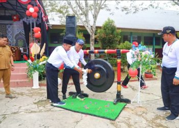 Pj Bupati Makmur Marbun Buka Porseni Ke-II Tingkat Kabupaten PPU di MTsN 1 Penajam