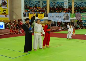 Pj Bupati Makmur Marbun Berikan Penghargaan NSC PPU Atas Raihan Prestasi di Kejurnas Pencak Silat
