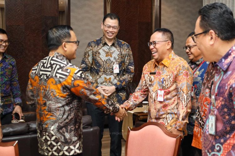 Hadiri Rakornas Pengadaan ASN dengan MenPANRB, Pj Bupati PPU Minta Kuota Putra Daerah