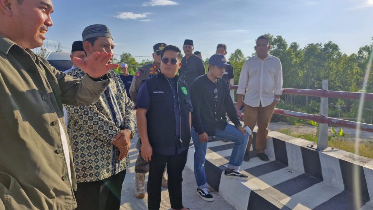 Wabup Kukar Rendi Solihin, tinjau pengerjaan Jembatan Keliran 2 (ist/Linimasa.co)