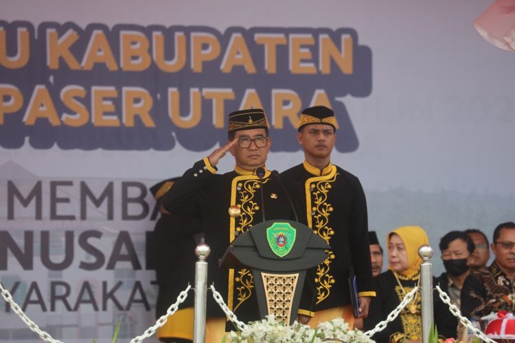 Pj Gubernur Kaltim Akmal Malik Pimpin Upacara Peringatan HUT Ke-22 PPU