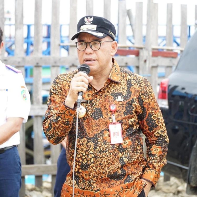 Pj Bupati Makmur Marbun Groundbreaking Pembangunan dan Renovasi Total Pelabuhan Umum PPU