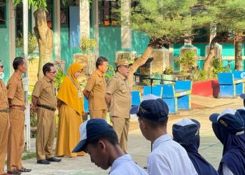 Pj Bupati Makmur Marbun Pimpin Apel SMPN 1 PPU, Pesankan Siswa untuk Menyongsong IKN Nusantara