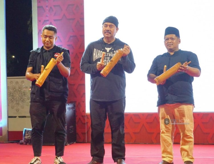 Bupati Kukar, Edi Damansyah buka Festival Kreatif Pemuda Ramadhan (FKPR) ke-1 tahun 2024 (dok.Prokom Kukar/Linimasa.co)