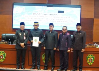 Terima Rekomendasi LKPJ 2023 dari DPRD, Pj Bupati PPU Sebut Catatan Pansus akan Jadi Konsen