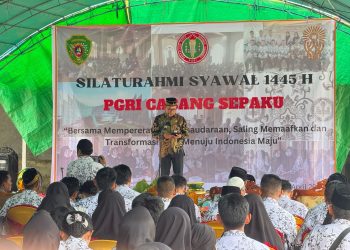 Hadiri Silaturahmi PGRI Sepaku, Pj Bupati PPU Ingatkan Peran Guru Penting Dalam Peningkatan SDM