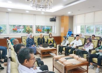 Presentasi TPK Hebat Seri II tahun 2024 secara virtual (dok.Prokom Kukar/Linimasa.co)