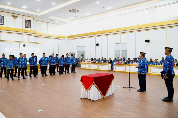 Lantik 18 Pejabat Administrator dan Pengawas, Sekda PPU Minta Pejabat Baru Agar Segera lakukan Komunikasi