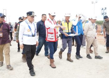 Pj. Bupati PPU Makmur Marbun Dampingi Menhub Tinjau Kesiapan Bandara VVIP IKN dan Sarana Pendukung Lainnya Jelang HUT RI.