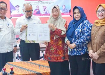 Ketua TP PKK Kukar, Maslianawati Resmikan Posyandu Remaja (dok.Prokom Kukar/Linimasa.co)