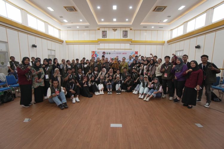 Generasi Muda PPU Diajak Jadi Influencer Positif untuk Wujudkan Indonesia Emas 2045