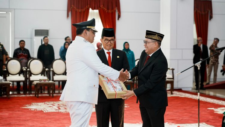 Muhammad Zainal Arifin Resmi Dilantik Sebagai Pj Bupati PPU, Gantikan Makmur Marbun