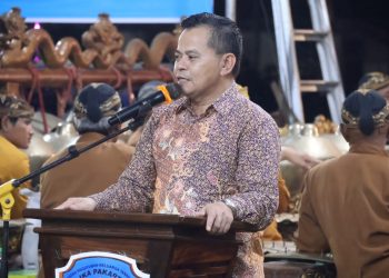 Sekda PPU Tohar Pimpin Penutupan Festival Budaya Ikapakarti, Serukan Paguyuban untuk Persatukan Orang Rantau