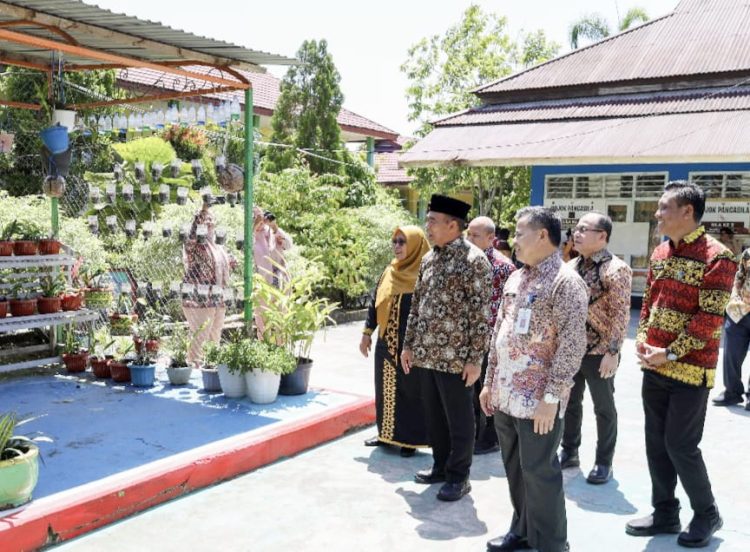 Menko PMK Muhadjir Effendy Resmikan Sekolah Laboratorium Pancasila di PPU