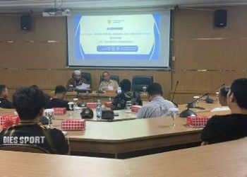 Plt. Walikota Rusmadi lepas kontingen Kwarcab Gerakan Pramuka kota Samarinda ke Kab. Kutai Timur.