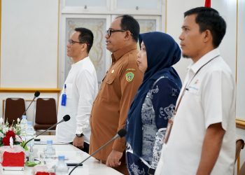 Pj Bupati Zainal Arifin Buka Sosialisasi Evaluasi Statistik Sektoral di PPU