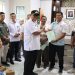 Pj Bupati PPU Serahkan Sertifikat Tanah kepada 20 Petambak di Kelurahan Maridan