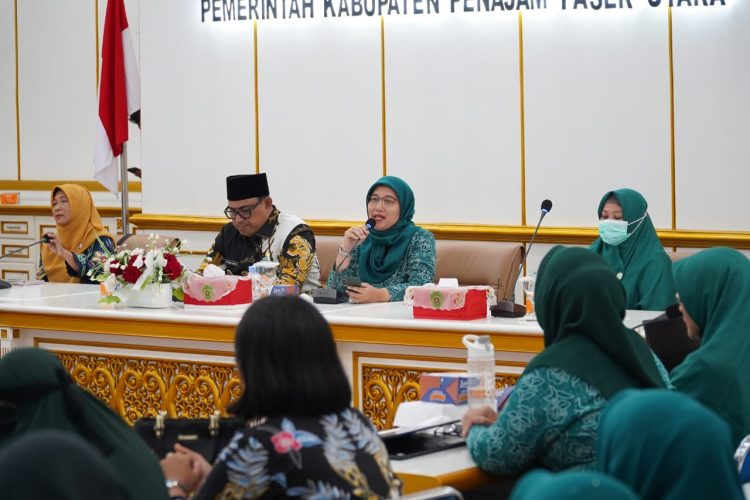 Ketua TP PKK PPU Ajak Tingkatkan Sinergi Hingga Desa dalam Rakor 2024