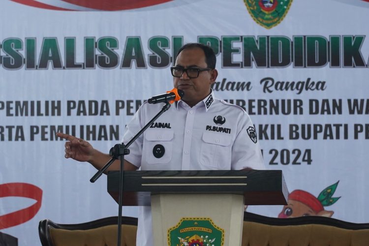 Kesbangpol PPU Gelar Sosialisasi Pendidikan Politik, Pj Bupati Serukan Pentingnya Partisipasi Generasi Muda