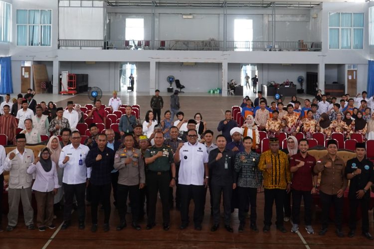 Melalui Sosialisasi Pendidikan Politik, Kesbangpol PPU Siapkan Generasi Muda PPU Jadi Pemilih Cerdas