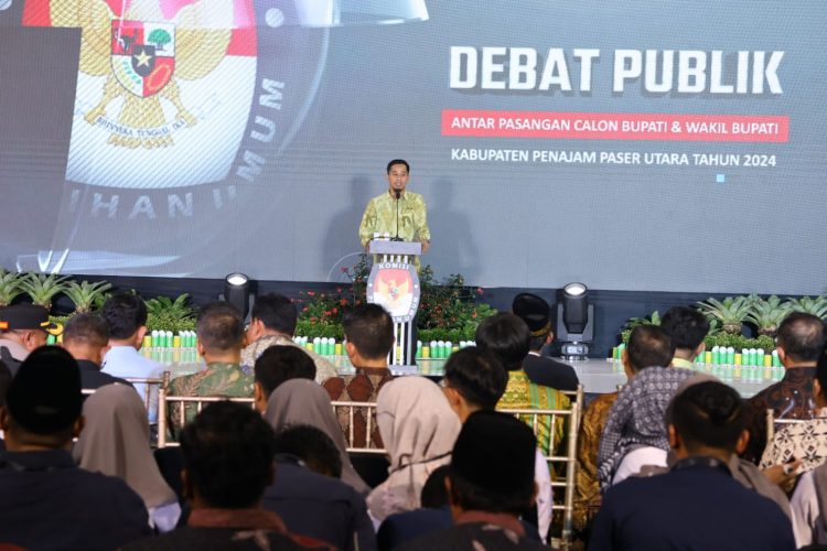 Debat Perdana Paslon Pilkada Dihadiri Pj Bupati Zainal Arifin, KPU PPU Tegaskan Komitmen Pemilu Berkualitas
