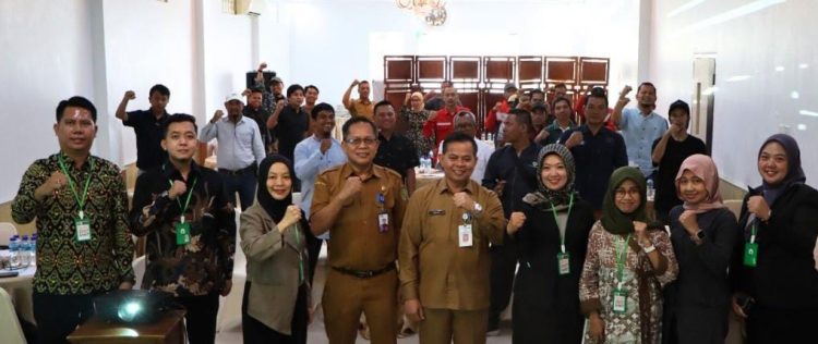 Sekda PPU Tohar Buka FGD “Sawit Berkelanjutan” untuk Penguatan Industri Ramah Lingkungan