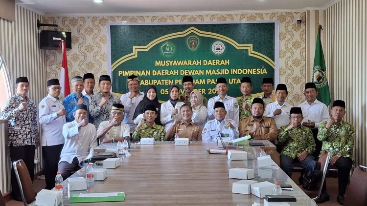 Pemkab PPU Dorong Peran Masjid sebagai Pusat Kebermanfaatan Sosial dan Keagamaan