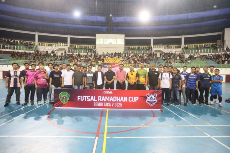 Ajang Silaturahmi dan Sportivitas, Kepala Disdikpora PPU Buka Turnamen Futsal Ramadhan Cup Benuo Taka 2025