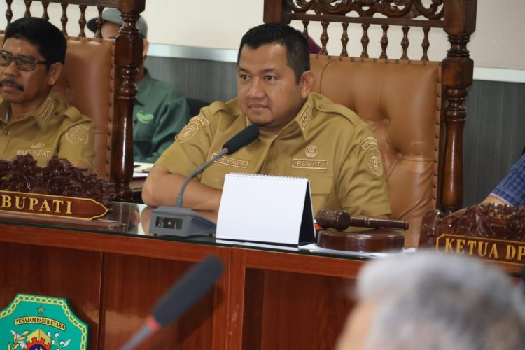 Bupati PPU Mudyat Noor Hadiri Raker DPRD, Tekankan Sinergi Eksekutif dan Legislatif