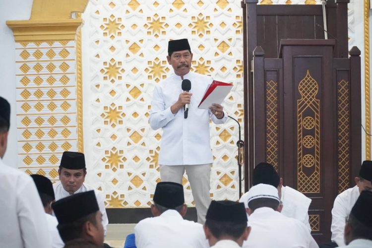 Safari Ramadhan di Waru, Wabup PPU Abdul Waris Ajak Umat Tingkatkan Ibadah