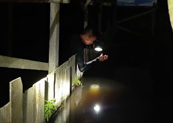 Disdamkarmatan Kukar Bantu IRT Temukan Gelang Emas yang Jatuh di Wastafel