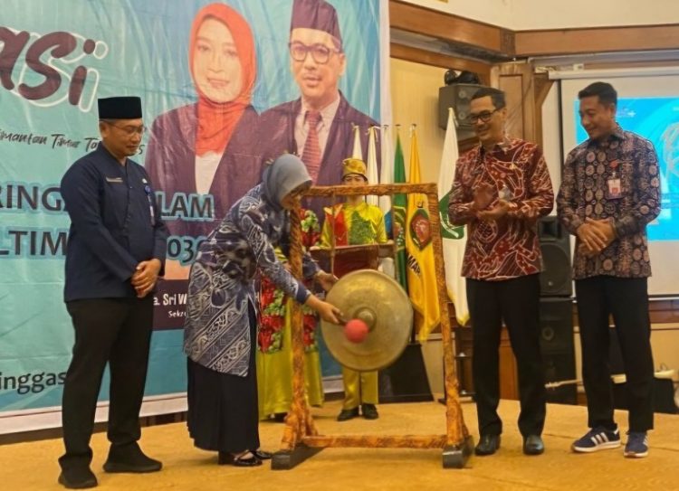 Rakorda Kominfo se-Kaltim Dorong Pemerataan Akses Internet Menuju Generasi Emas 2025–2030