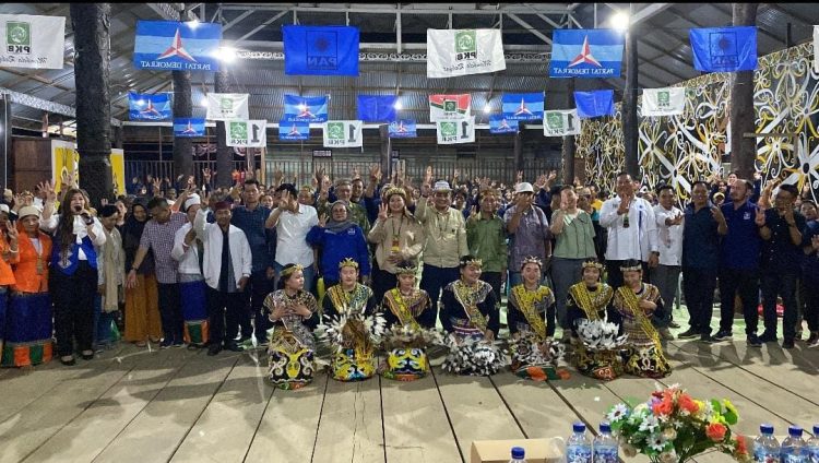 Kampanye Angela–Suhuk Disambut Meriah di Long Hubung dan Datah Bilang, Dapat Dukungan dari Tokoh Nasional